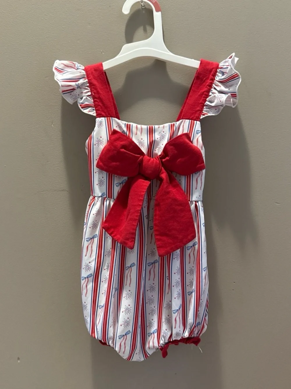 Busy bees smocks bubble